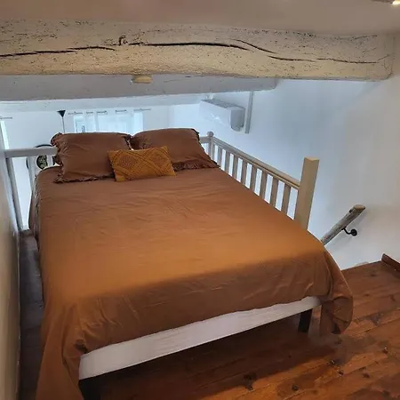 *blue Eden* Au Coeur Du Village カシ